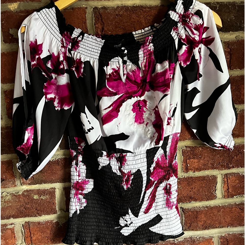 White House Black Market dark pink, black and white floral blouse